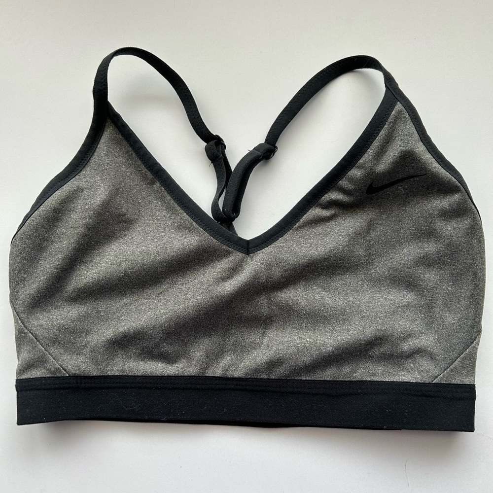 Niki Sport Bra Trio - Nike Women's Sports Bra - White, Gray, and Purple size M - Picture 8 of 11